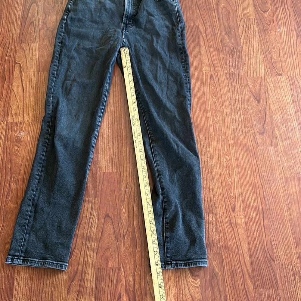 Madewell black jeans size 26. The perfect vintage Jean. - Picture 4 of 8